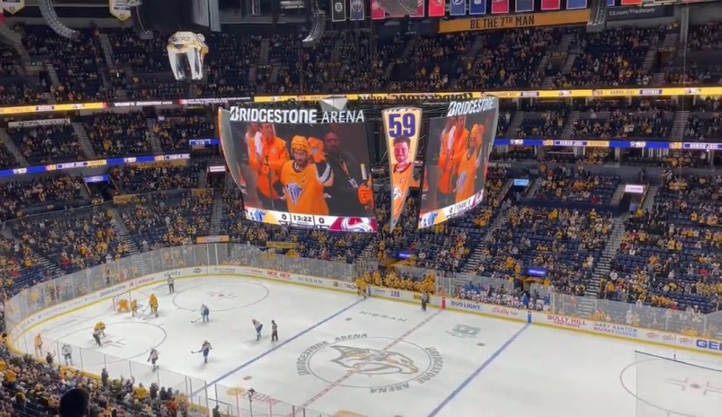 Roman Josi honoré pour son record avec Nashville