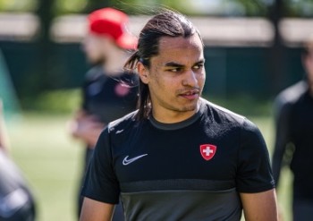 Noah Delémont remplace Roger Karrer