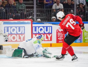 Weltmeisterschaftsende für Calvin Thürkauf, ersetzt durch Damien Riat