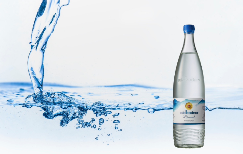 Roman Josi et Mark Streit investissent dans l'eau minérale suisse