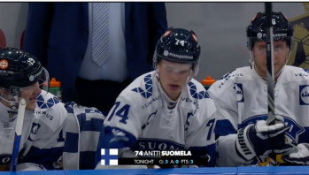 Finnland gewinnt leicht gegen die Schweiz mit einem Hattrick von Antti Suomela