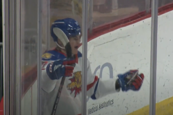 Miles Mueller erreicht die 50-Punkte-Marke