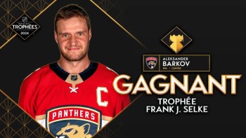 Aleksander Barkov remporte le trophée Selke