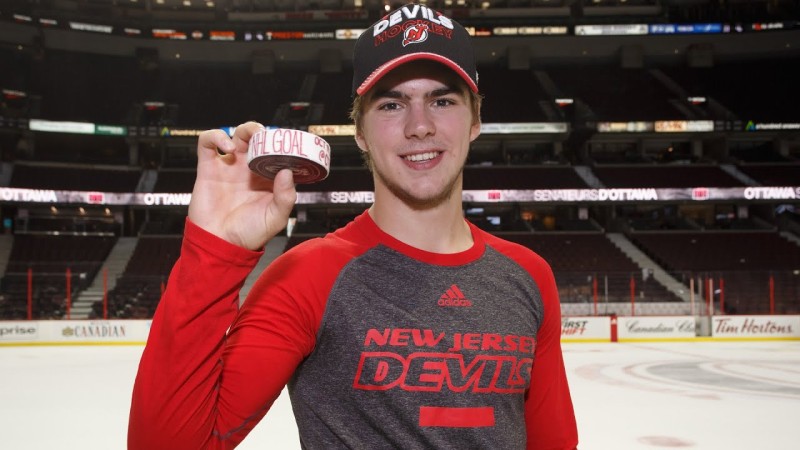 Die Spieler der Devils blicken auf ihre ersten Tore in der NHL zurück und wie wichtig dieser Moment ist