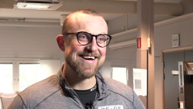 De l'intérêt de Zoug et Bienne pour Jeff Jakobs