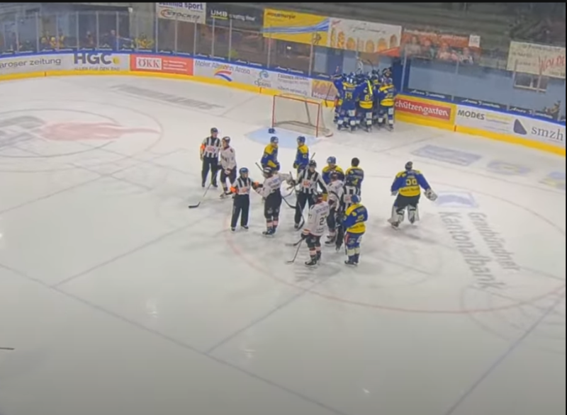 Arosa valide sa promotion en Swiss League sur la glace et attend le résultat de son recours