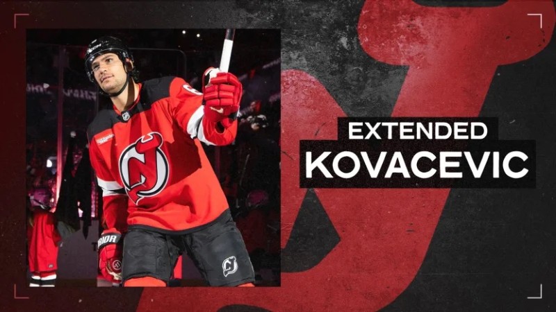Johnathan Kovacevic prolonge avec les Devils