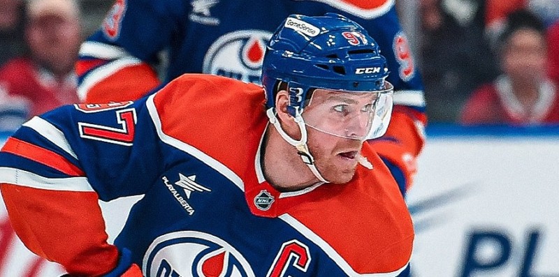 Connor McDavid atteint lui la barre des 80 points pour sa neuvième saison consécutive