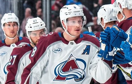 La bien jolie marque atteinte par Cale Makar