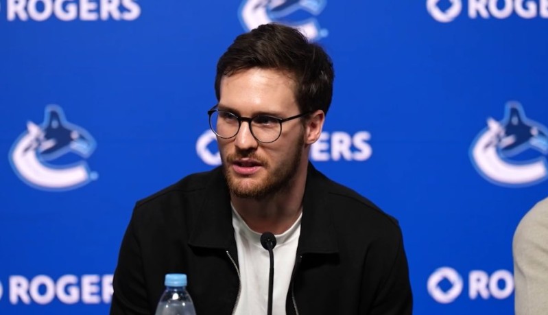 Pius Suter, le bon coup des Canucks devenu casse-tête financier ?