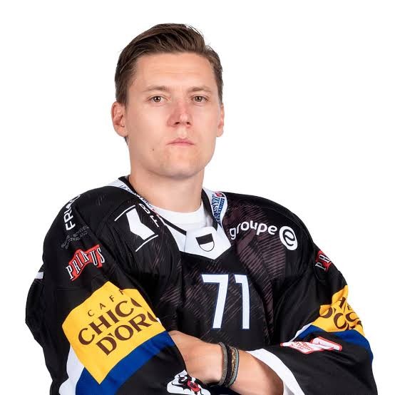 Killian Mottet est prêt à changer de club pour relancer sa carrière si Fribourg vient avec la bonne offre