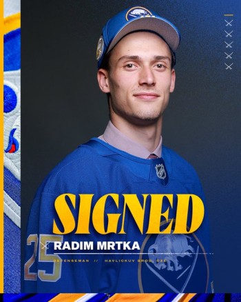 Les Sabres offrent un premier contrat à Radim Mrtka