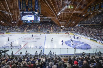 Une technologie pour améliorer la glace, portée par Reto von Arx et Josef Marha