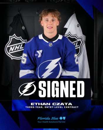 Tampa Bay signe Ethan Czata pour trois ans