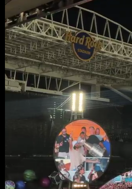 La Coupe Stanley star du concert de Coldplay