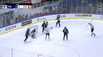 Hlinka Gretzky Cup : la Suisse bat la Finlande