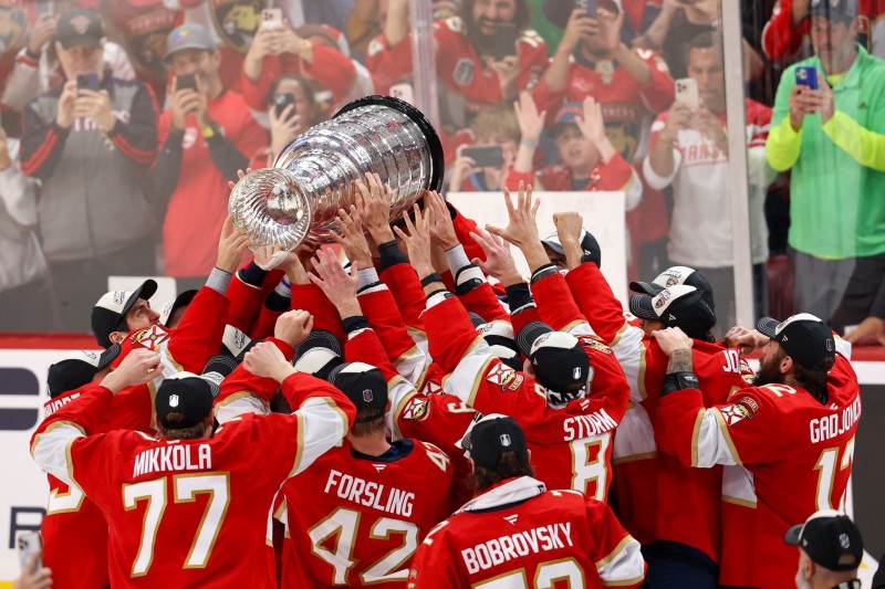 MySports wird nun über 300 NHL-Spiele live anbieten