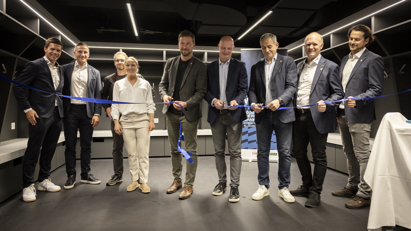 Le nouveau vestiaire de l'équipe féminine du HC Fribourg-Gottéron a été inauguré