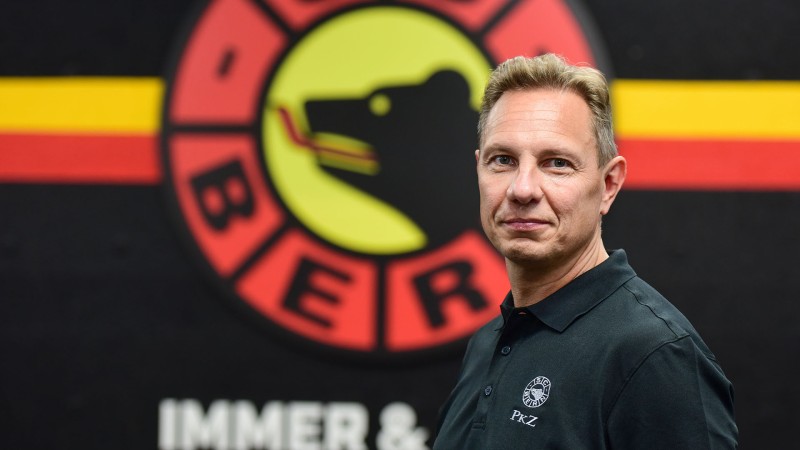 Le CP Berne se sépare de l’entraîneur principal Jussi Tapola et de l’entraîneur adjoint Pasi Puistola.