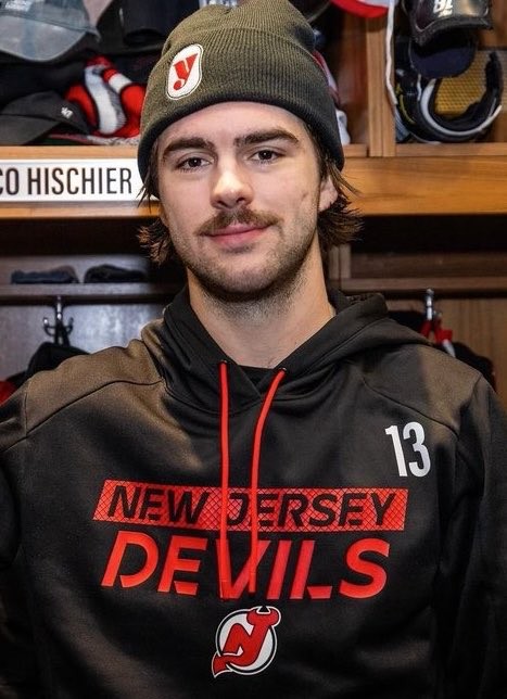 Nico Hischier brille, les Devils enchaînent une septième victoire
