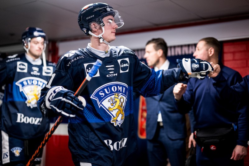Petteri Puhakka remplace Saku Mäenalanen pour le tournoi EHT de Tampere