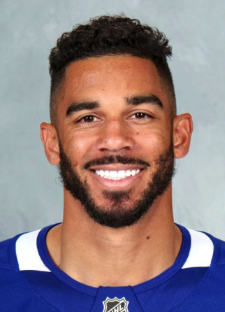 Deux clubs sur les talons d' Evander Kane